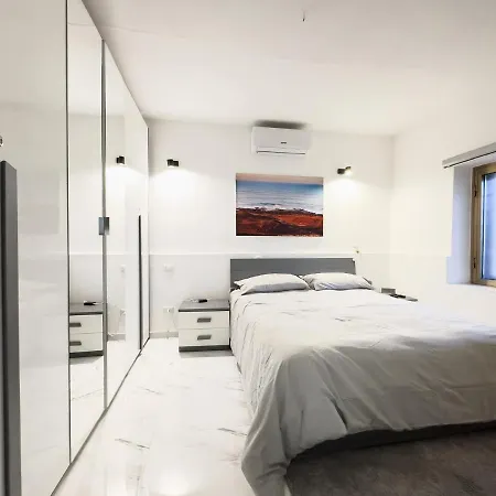 Luxury Apartment - Near Metro - Private Parking Rome Exterior photo